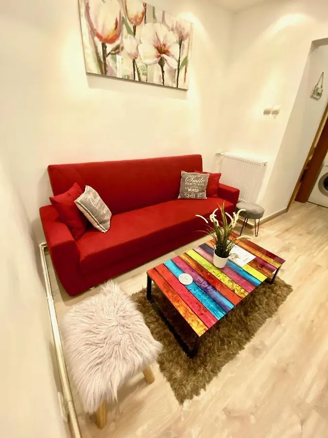 Modern Old Town Central Apartment Bukarest