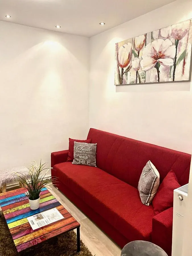 Modern Old Town Central Apartment Bucharest